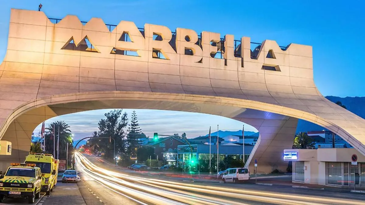 Oleholidays Genova Junto A Marriot Marbella Apartment