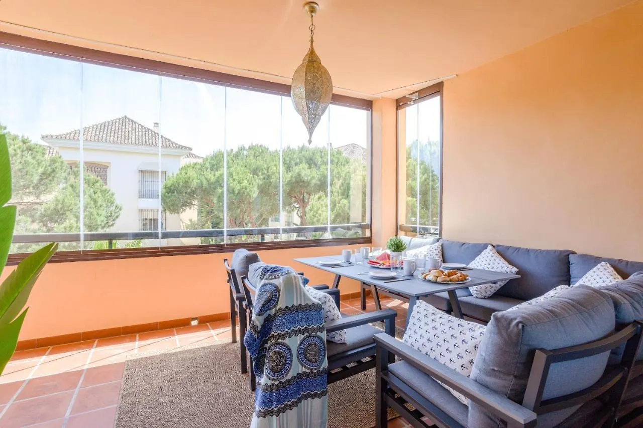 Apartment Oleholidays Genova Junto A Marriot Marbella Spain